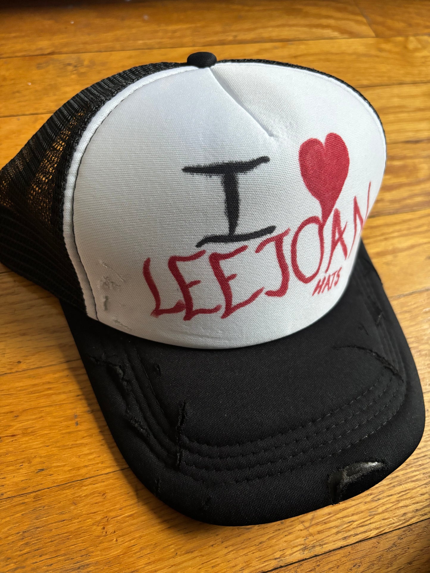 Hat 1